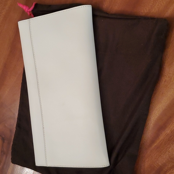 Handbag - Picture 5 of 7